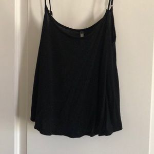 Black crop tops